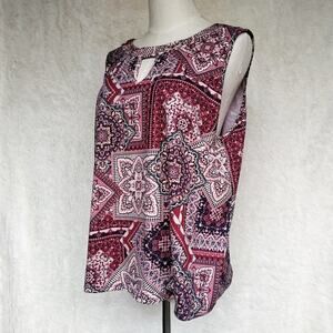 Rue Juju Multicolor Sleeveless Top - Petite